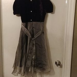 Girl's Black Velvet Gray Sheer Lined W/Flowers Formal Dress Sz 8